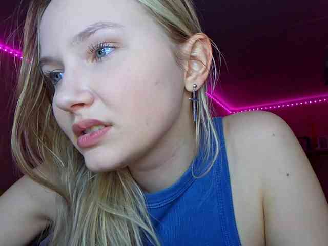 MilagroKailey webcam