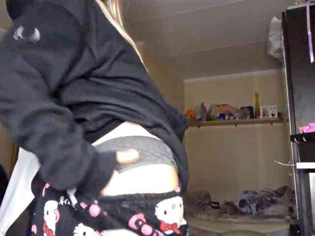 MilagroKailey webcam