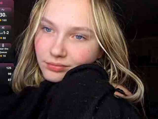 MilagroKailey webcam