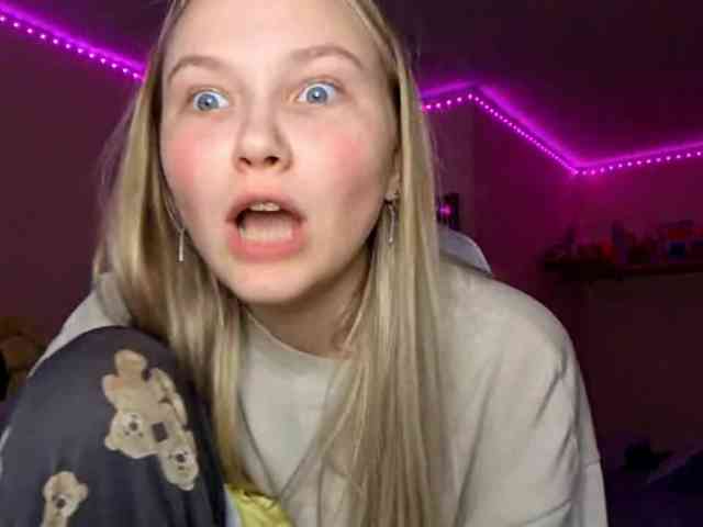 MilagroKailey webcam