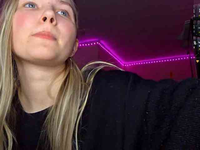 MilagroKailey webcam