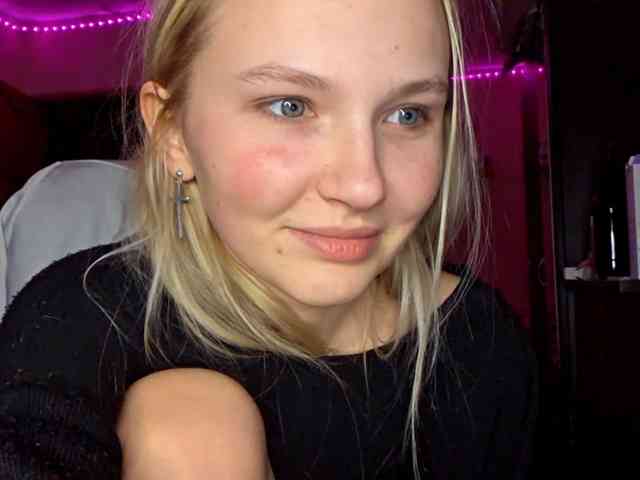 MilagroKailey webcam