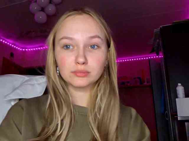 MilagroKailey webcam