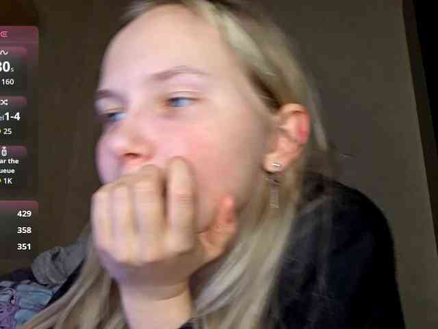 MilagroKailey webcam