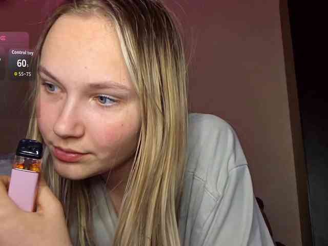 MilagroKailey webcam