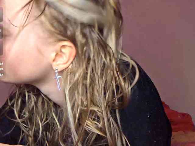 MilagroKailey webcam