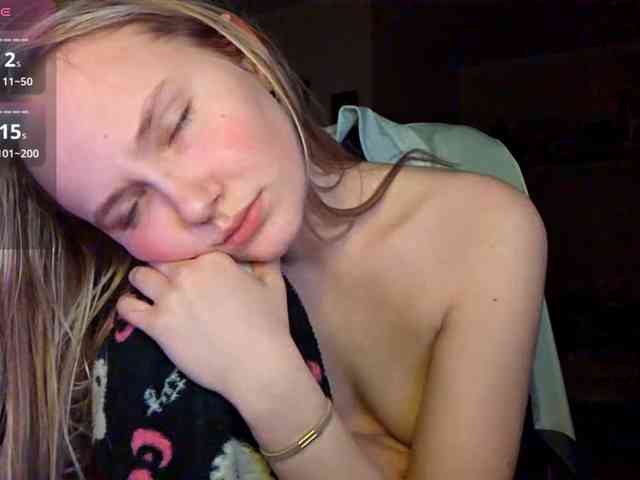 MilagroKailey webcam