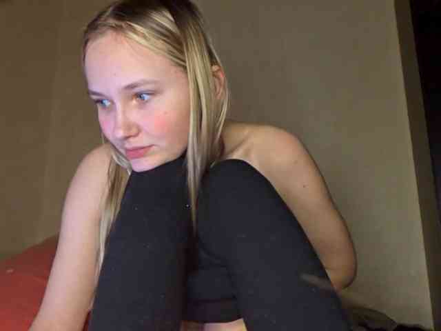 MilagroKailey webcam