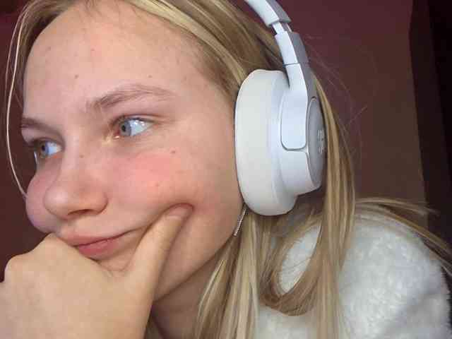 MilagroKailey webcam