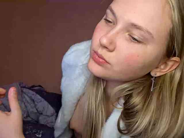 MilagroKailey webcam