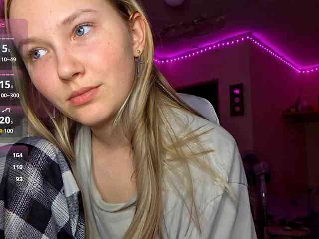 MilagroKailey webcam