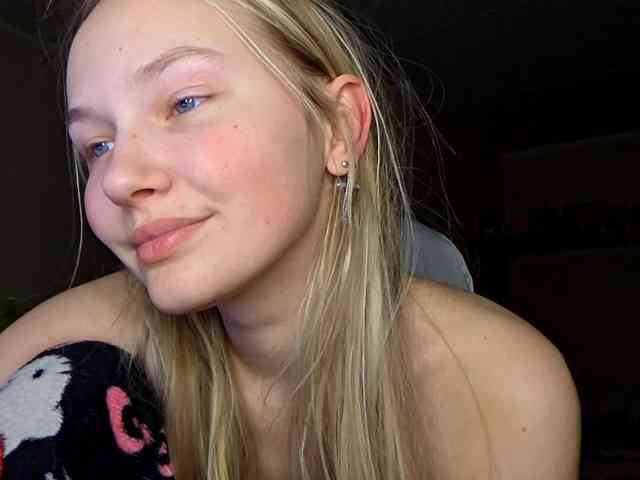 MilagroKailey webcam