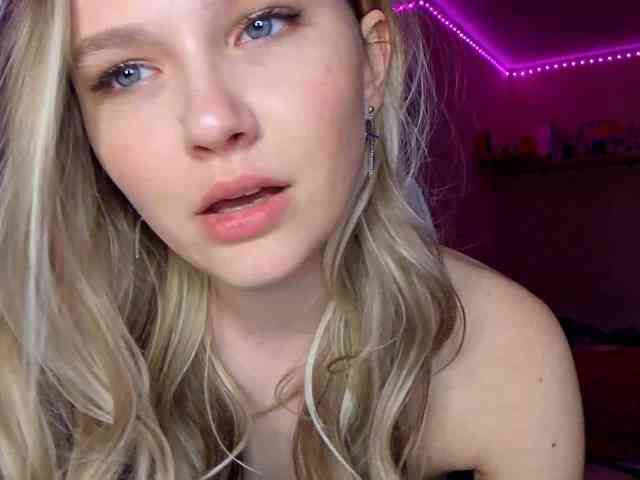 MilagroKailey webcam