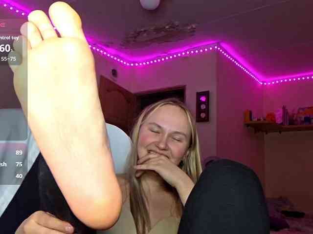 MilagroKailey webcam