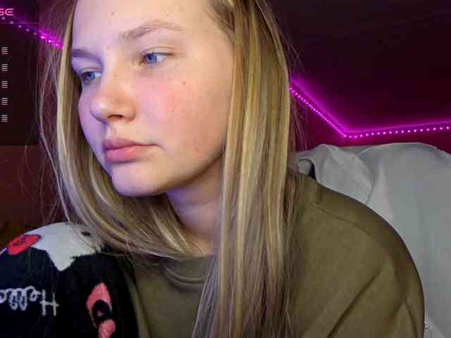 MilagroKailey webcam