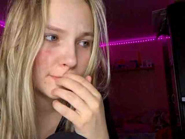 MilagroKailey webcam