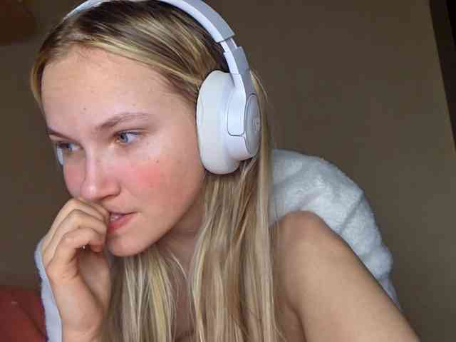 MilagroKailey webcam
