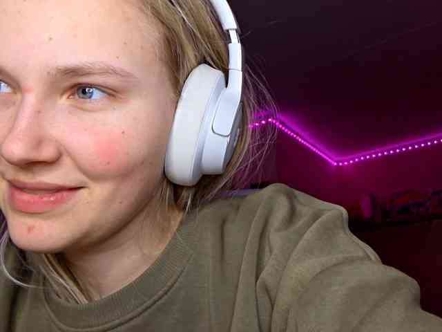 MilagroKailey webcam