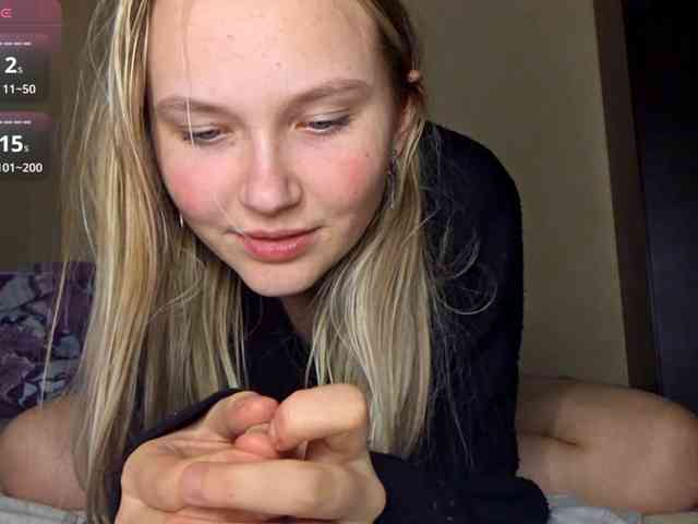 MilagroKailey webcam