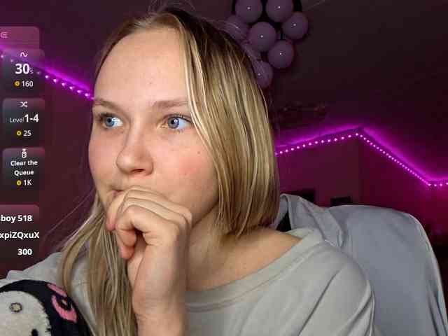 MilagroKailey webcam