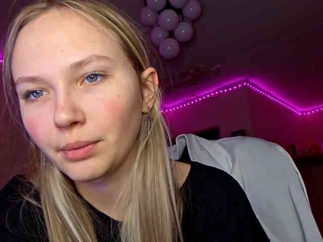 MilagroKailey webcam