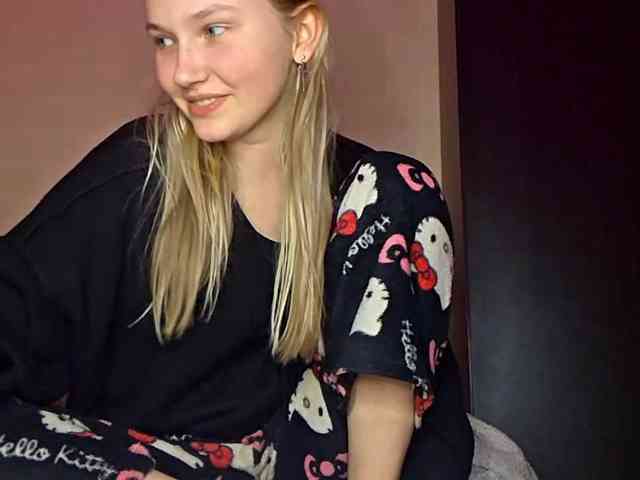 MilagroKailey webcam