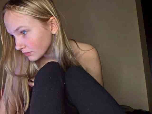 MilagroKailey webcam