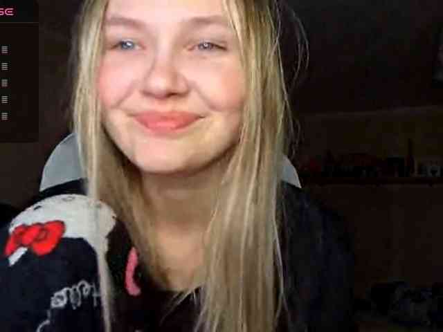 MilagroKailey webcam