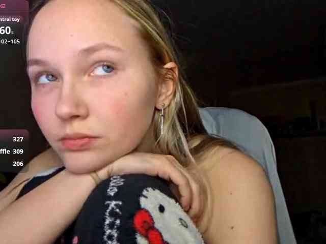 MilagroKailey webcam