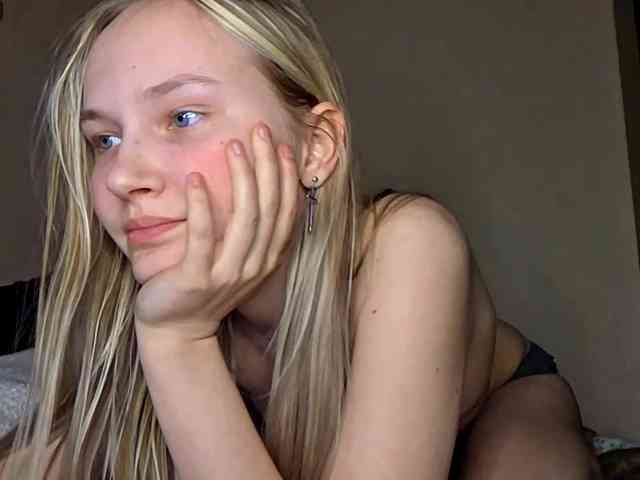MilagroKailey webcam