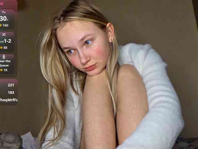 MilagroKailey webcam