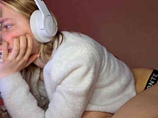 MilagroKailey webcam