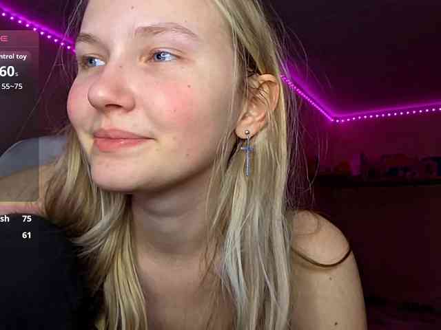 MilagroKailey webcam