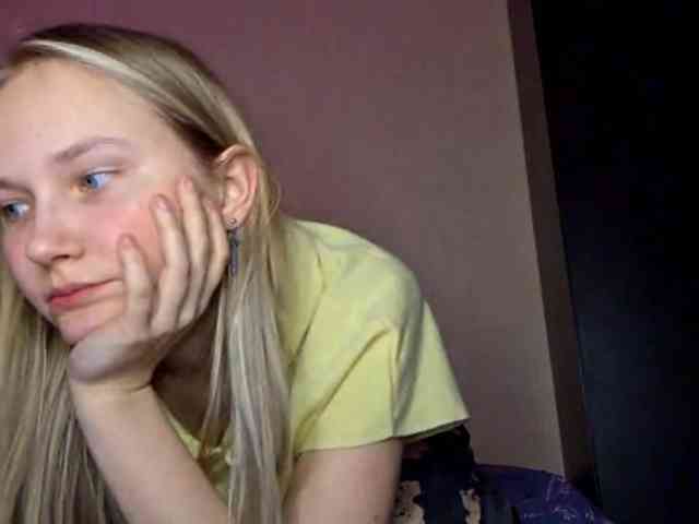 MilagroKailey webcam