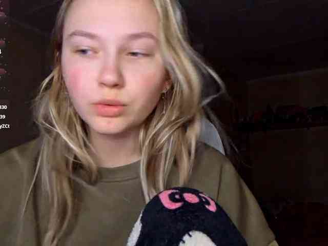 MilagroKailey webcam