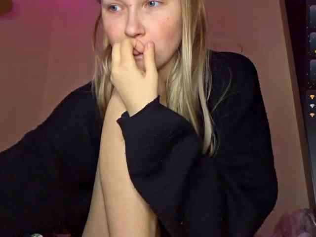 MilagroKailey webcam