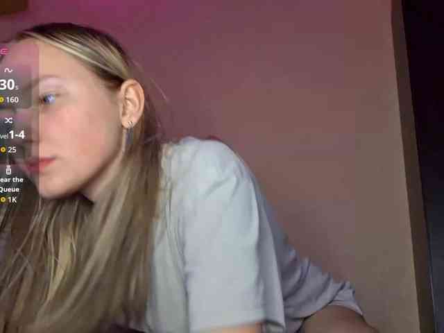 MilagroKailey webcam