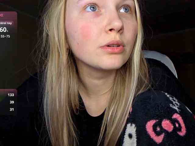 MilagroKailey webcam