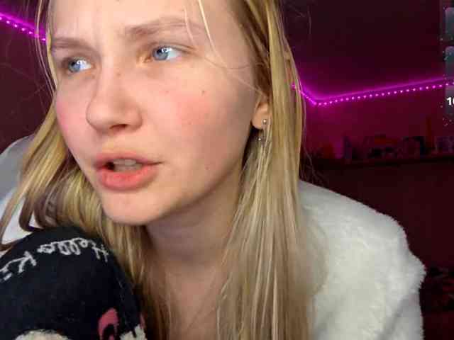 MilagroKailey webcam