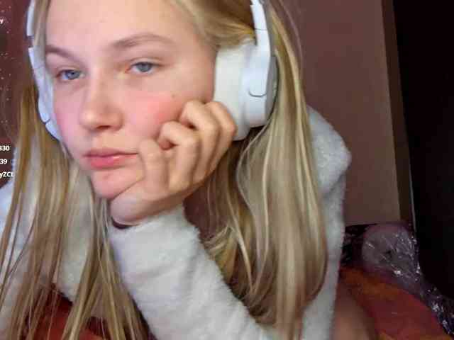 MilagroKailey webcam