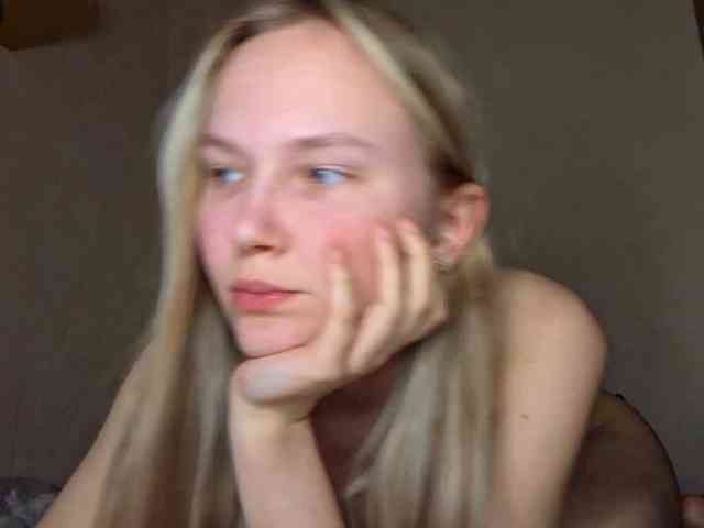 MilagroKailey webcam