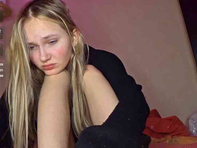 MilagroKailey webcam