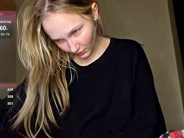 MilagroKailey webcam