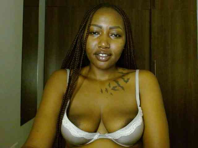 Prety-chocolatte webcam