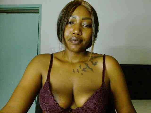 Prety-chocolatte webcam