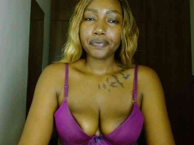 Prety-chocolatte webcam