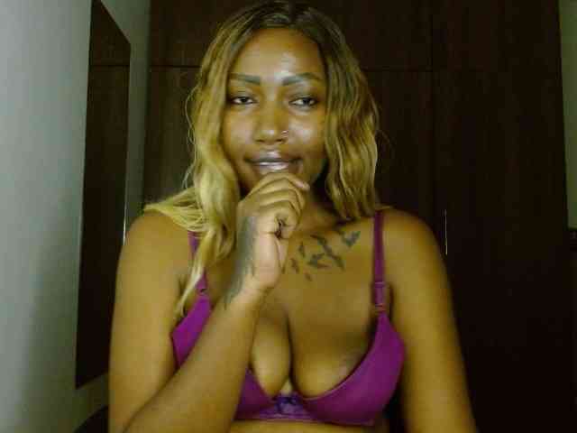 Prety-chocolatte webcam