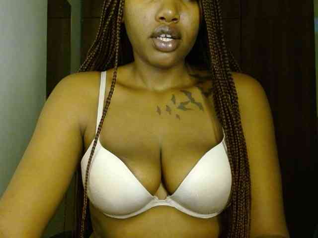 Prety-chocolatte webcam