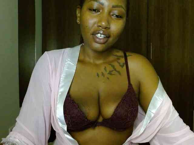 Prety-chocolatte webcam