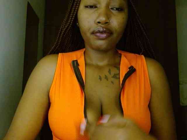 Prety-chocolatte webcam